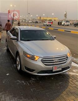Ford Taurus
